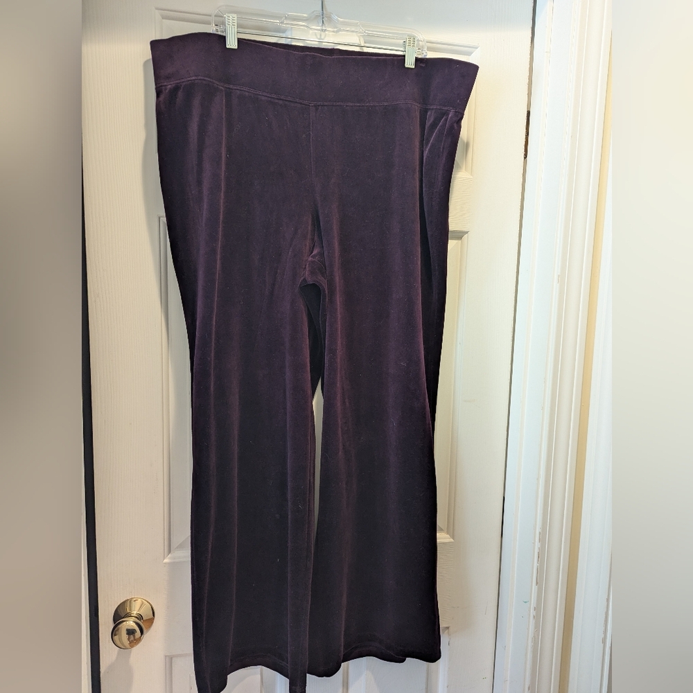 V Sport by Venezia Purple Velour Lounging Pant Size 18-20 GUC